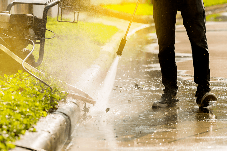 Using the right pressure washer wand can help you complete the task quickly.