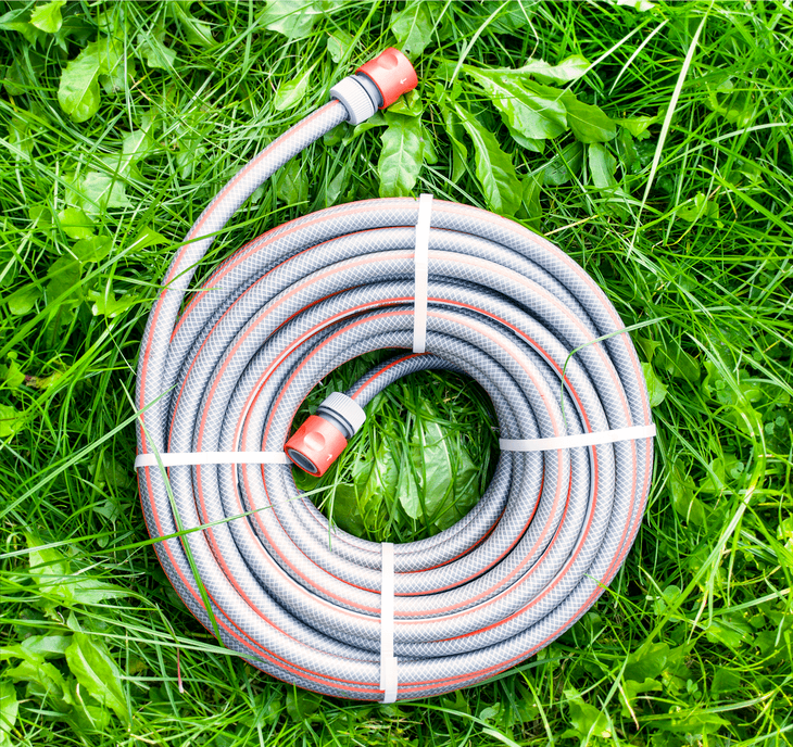 A garden hose is not suitable for high-temperature and high PSI level pressure washing that a pressure washer hose can easily handle.